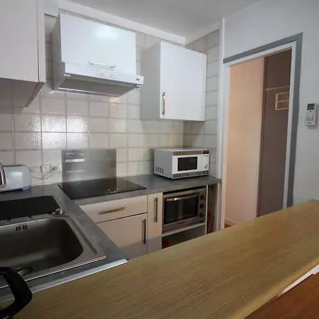 Basic Comfort Pattaya 0158 Apartment Empuriabrava